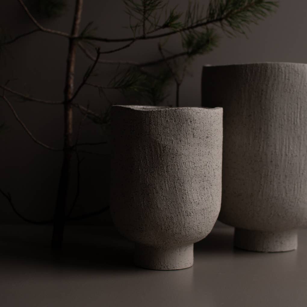 BAG sand planter pot: CERAMIC / Sand