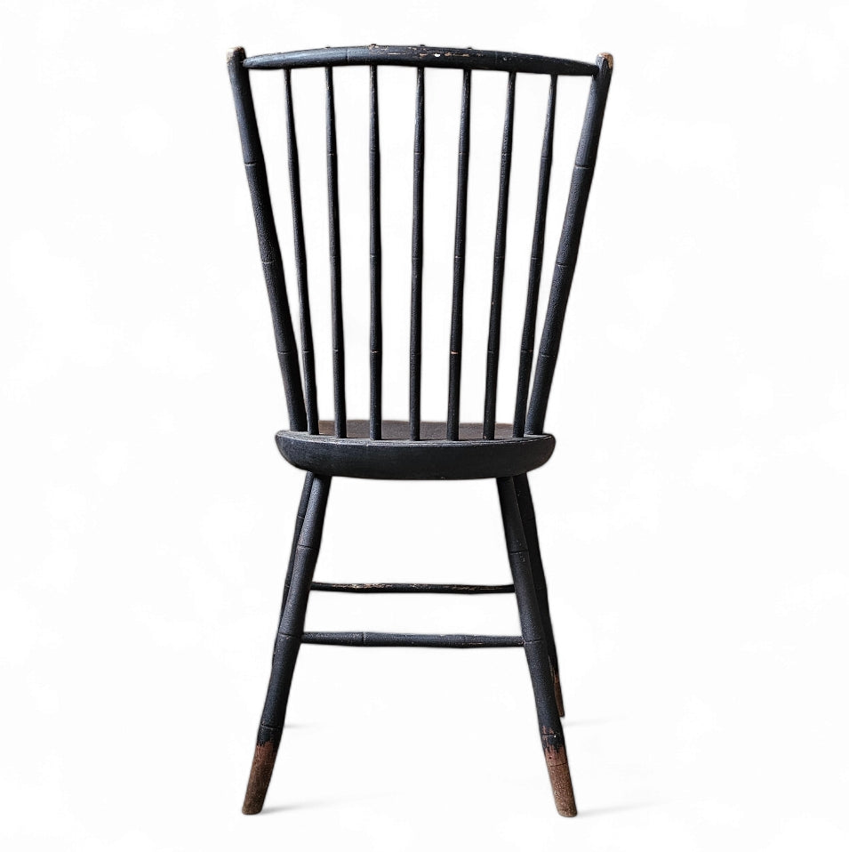 Early 19th Century Antique Fan Back Windsor Chair With Original Paint