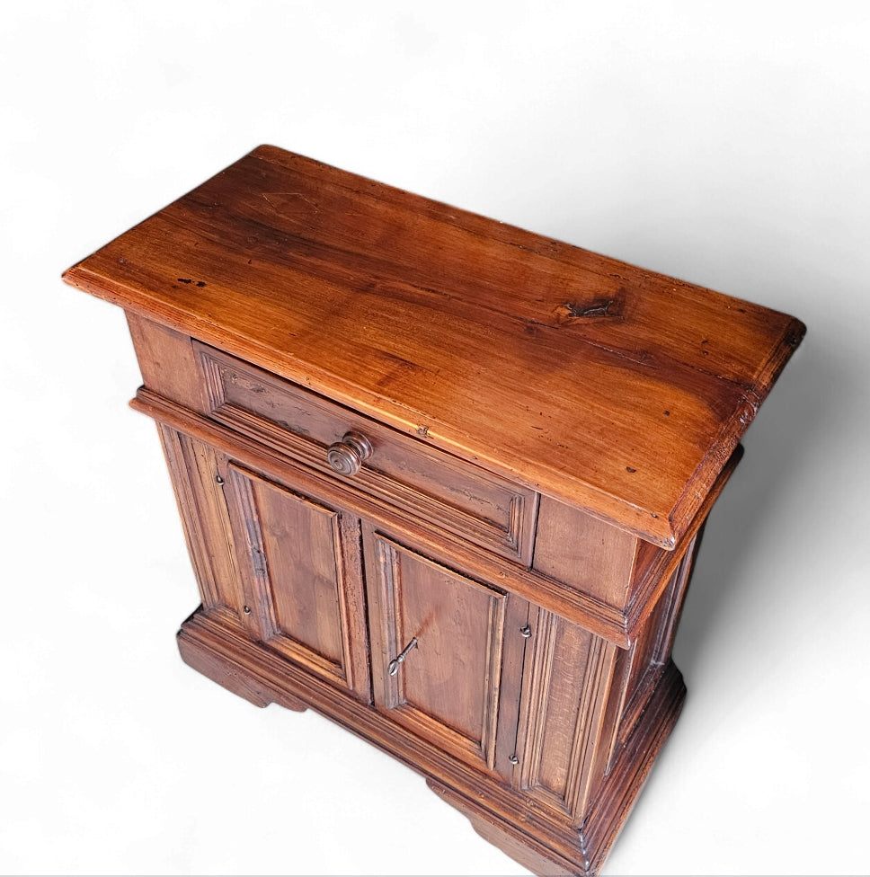Petite 19th-Century Italian Tuscan Cabinet With Burled Walnut Inlays