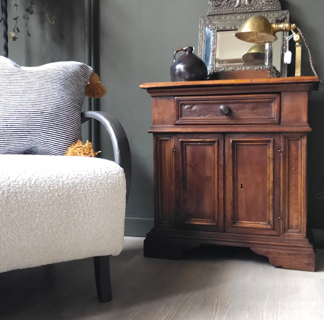 Petite 19th-Century Italian Tuscan Cabinet With Burled Walnut Inlays