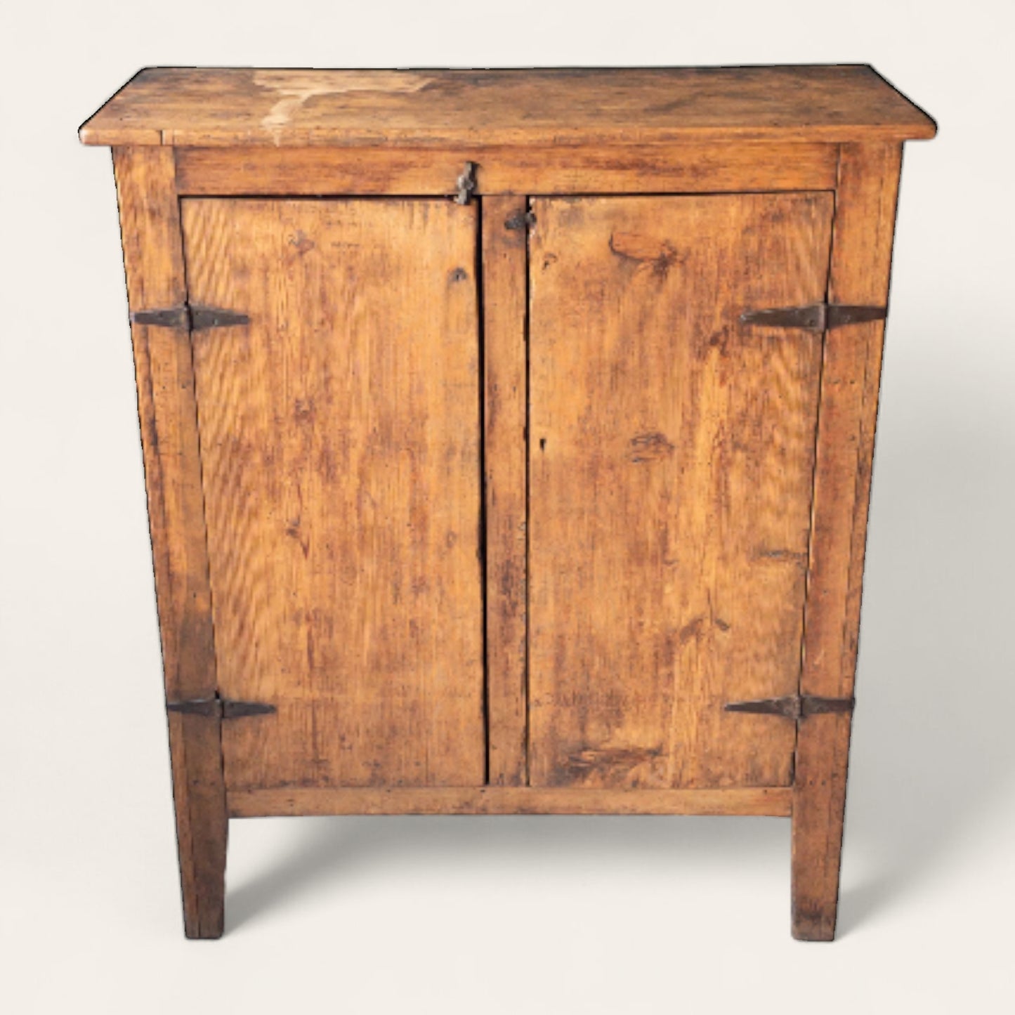 American Mid-19th Century Pine Cupboard