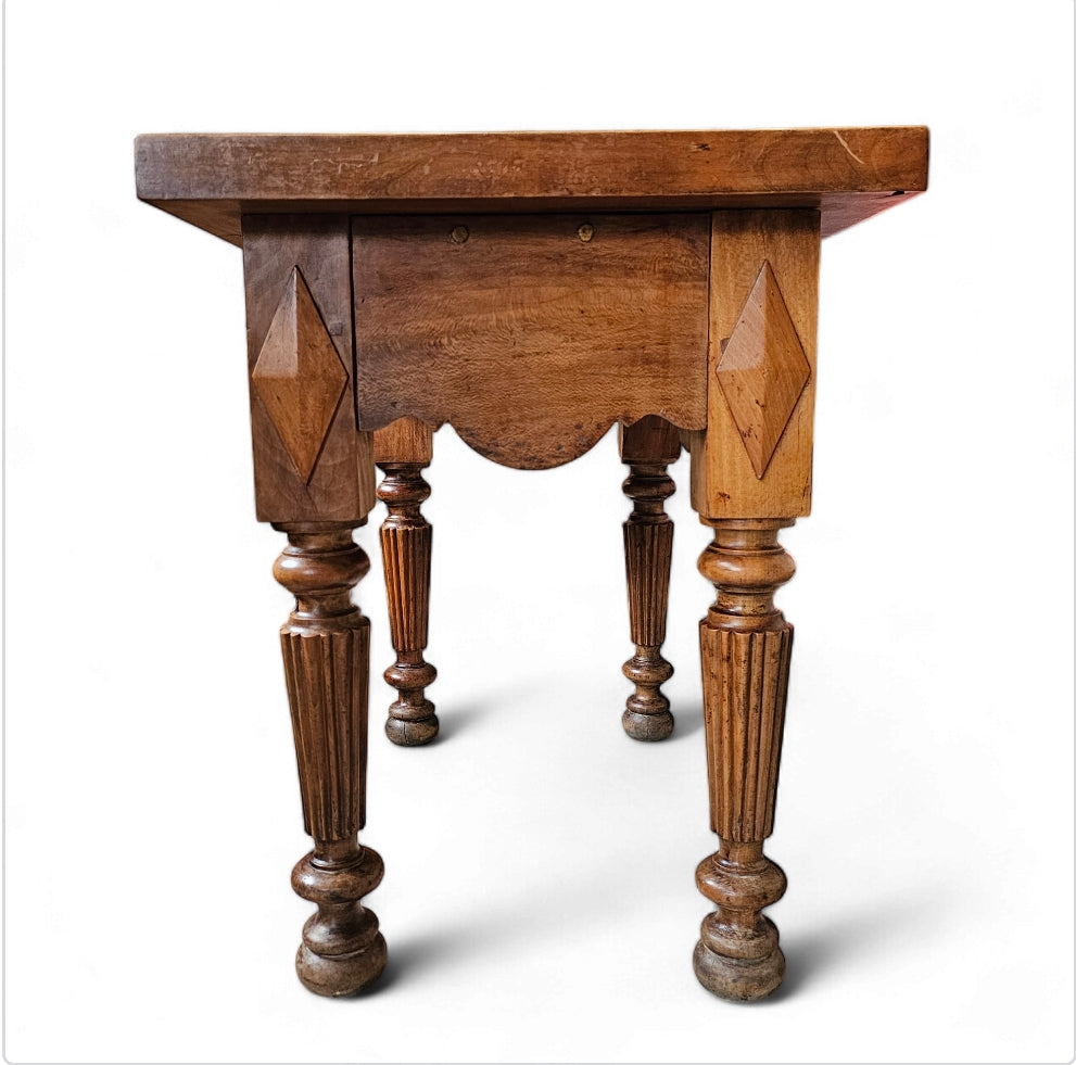 Early 20th Century French Provincial Side Table in Walnut