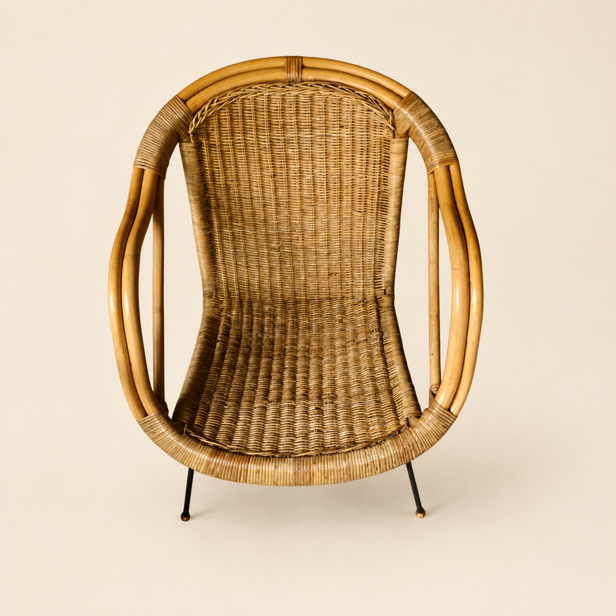 Mid-Century Modern Rattan Lounge Chairs in the Style of Paul McCobb, Pair