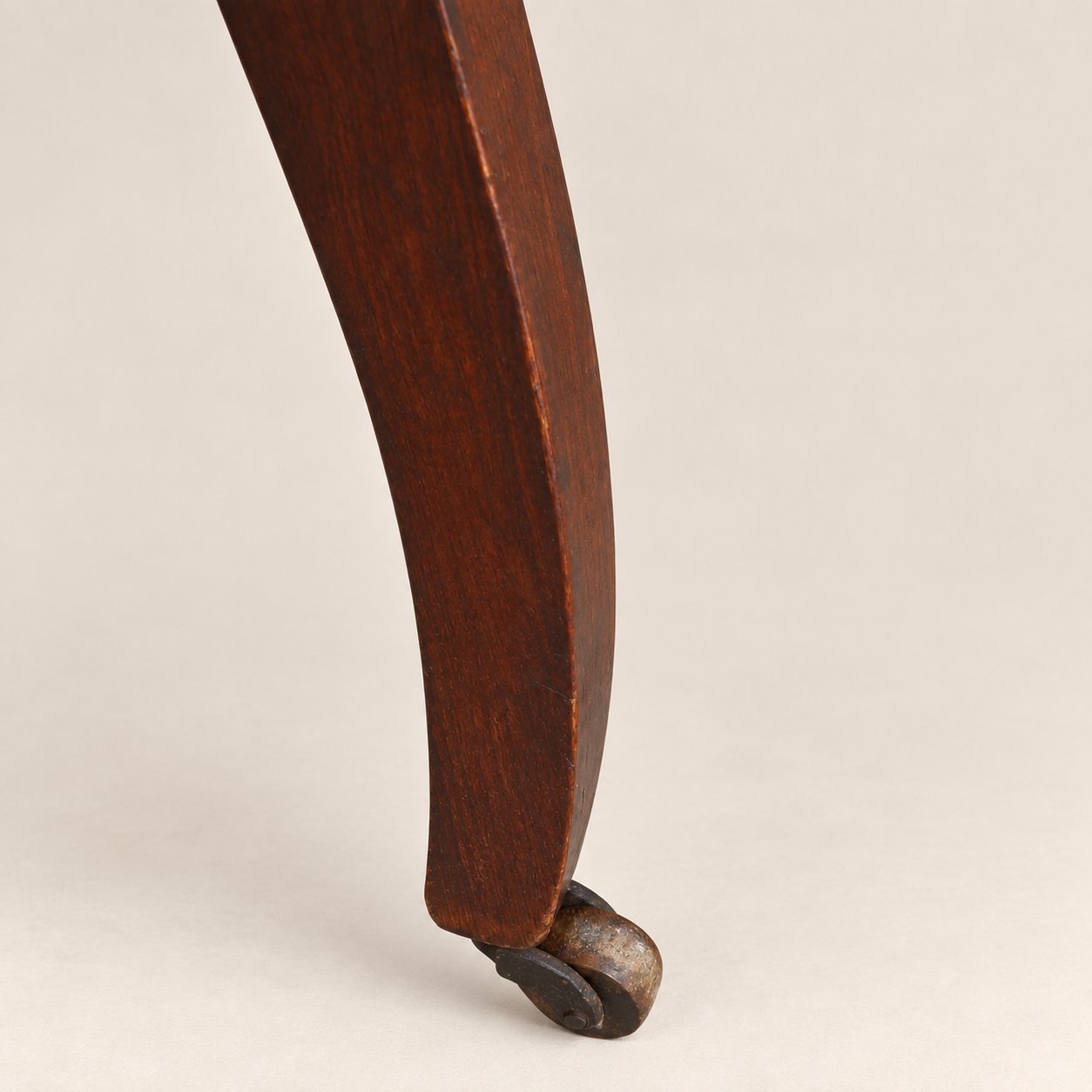Late 19th/Early 20th Century Georgian-Style Mahogany Library Chair on Casters