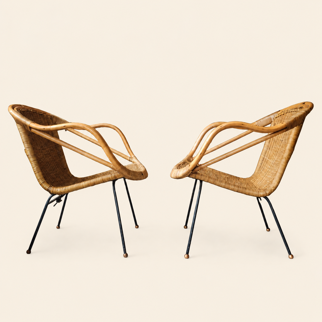 Mid-Century Modern Rattan Lounge Chairs in the Style of Paul McCobb, Pair
